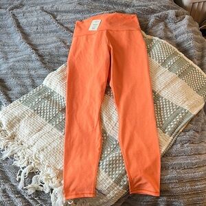 Fabletics NWT high waisted power heather legging